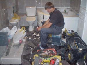Мастер по ремонту стиральных машин 7 лет стажа Город Алушта домашний мастер.jpg